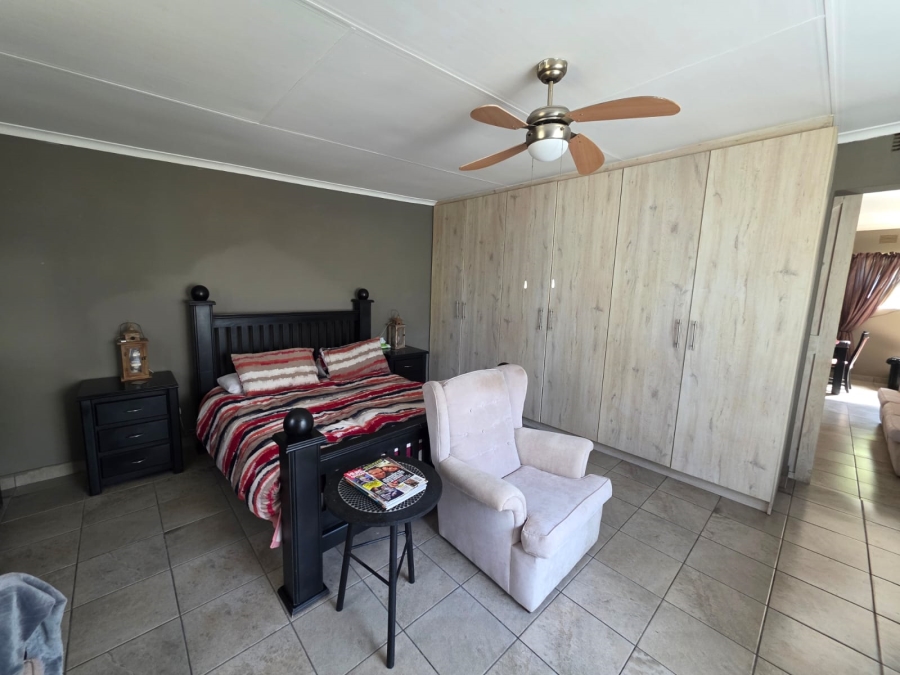 5 Bedroom Property for Sale in Sasolburg Ext 23 Free State